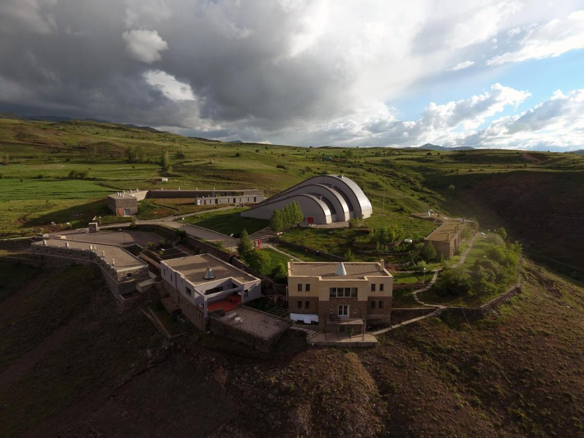 Baksi Konukevi By Anatolity Collection Hotel Bayburt  Bagian luar foto